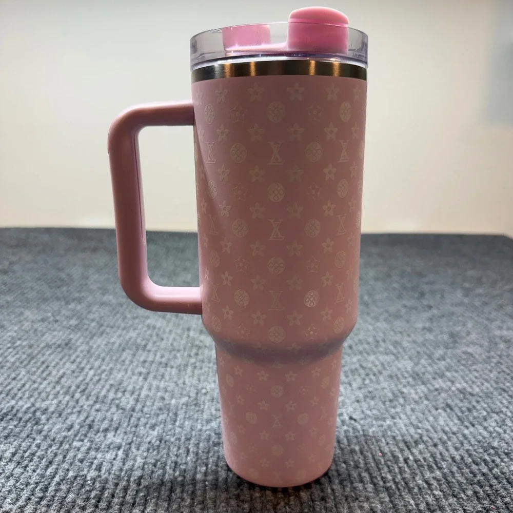Stanley Quencher 40 oz Tumbler Pink Labubu Character Cup Travel Cup Lid - Picture 6 of 8